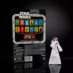 C1693_DAD_LIFE_S17_SW_E4_BL_Princess_Leia_0376_2000px_300DPI.webp