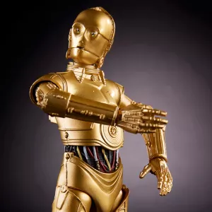 C2259_DAD_Life_S17_C3PO_0021_2000px_300DPI.webp