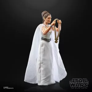 F1876_PROD_SW_BL_Mainline_LEIA_0122_2000px_300DPI.webp